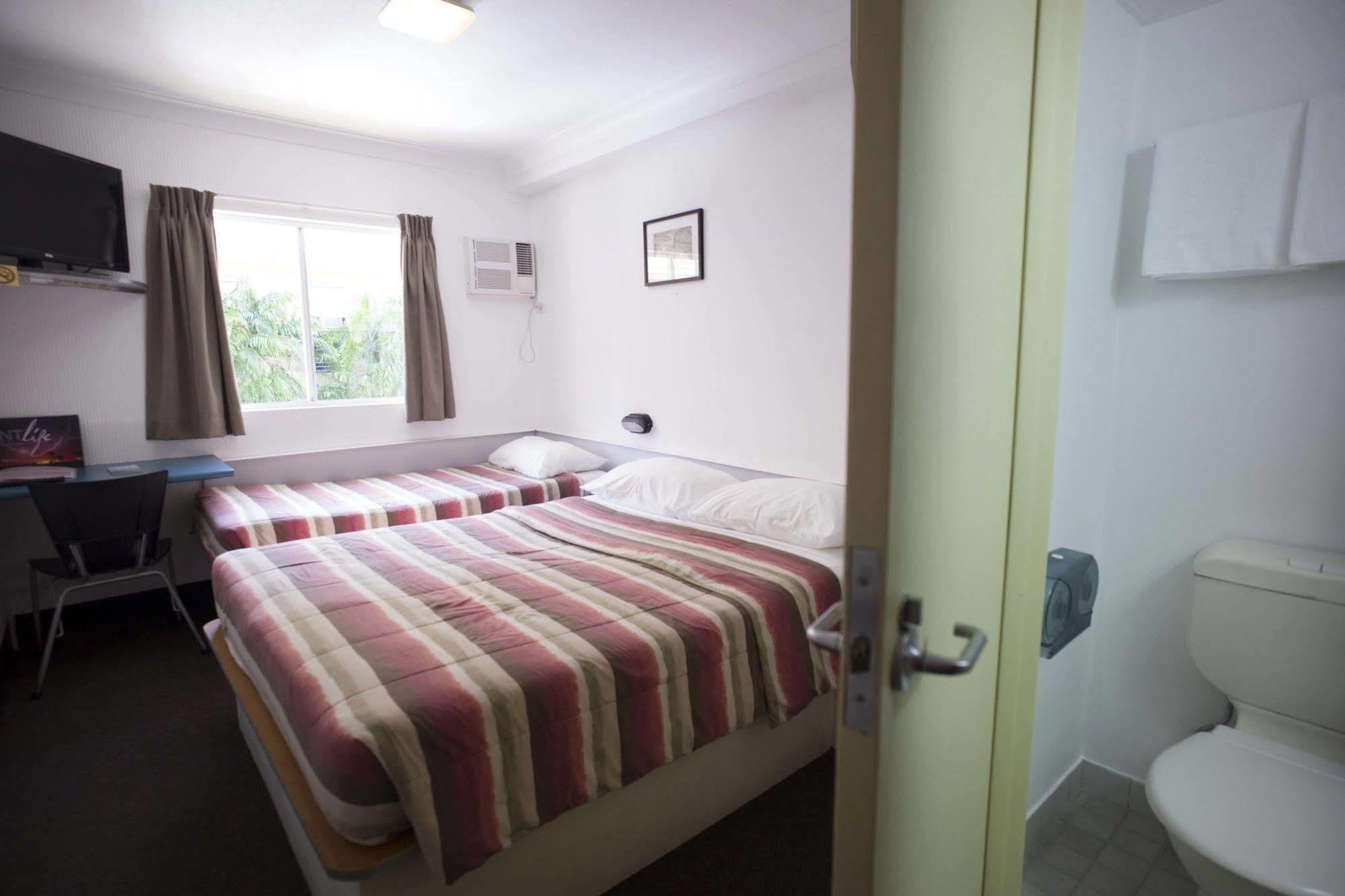 Melaleuca On Mitchell - Darwin Yha Hostel Εξωτερικό φωτογραφία